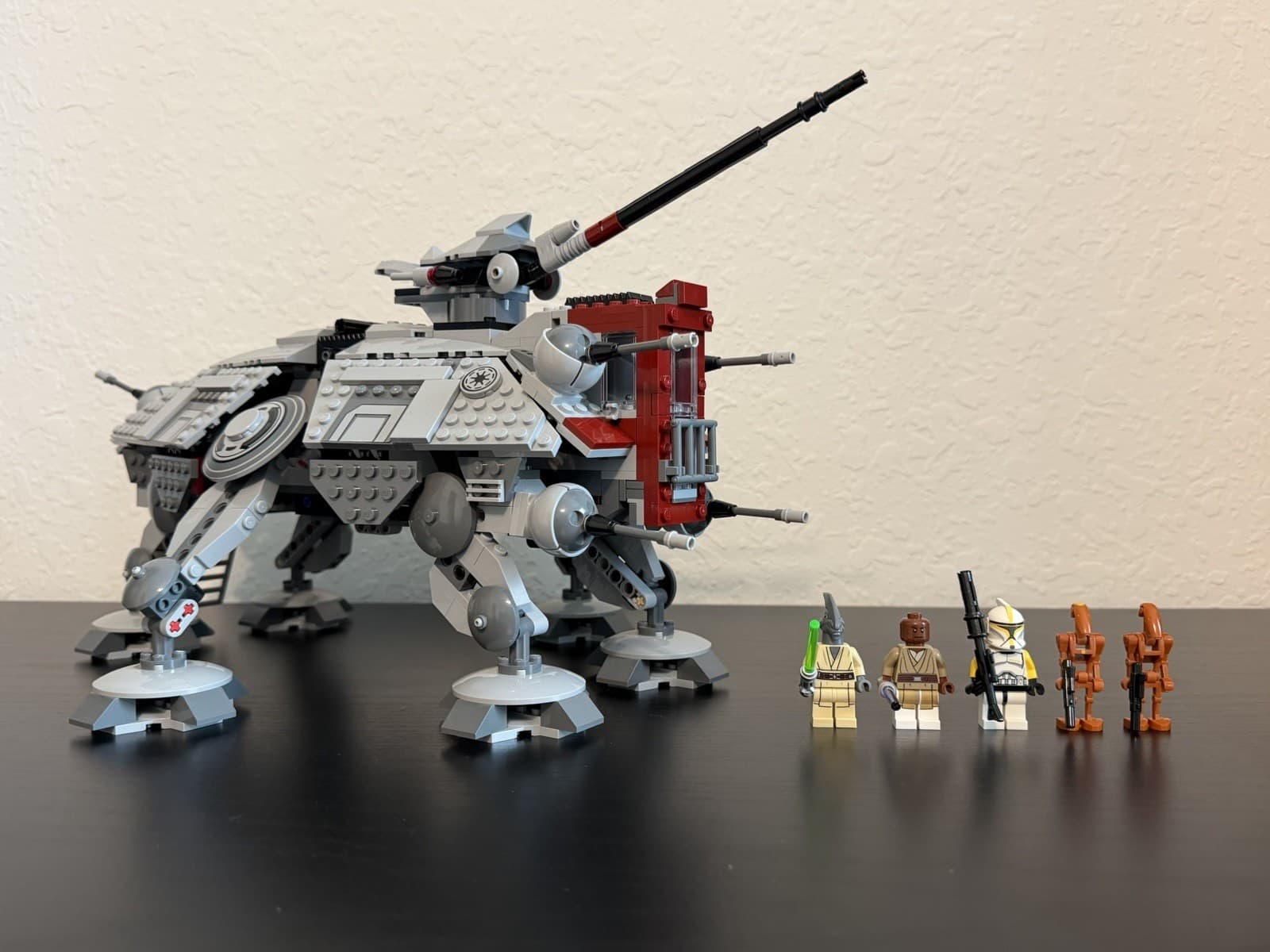 AT-TE